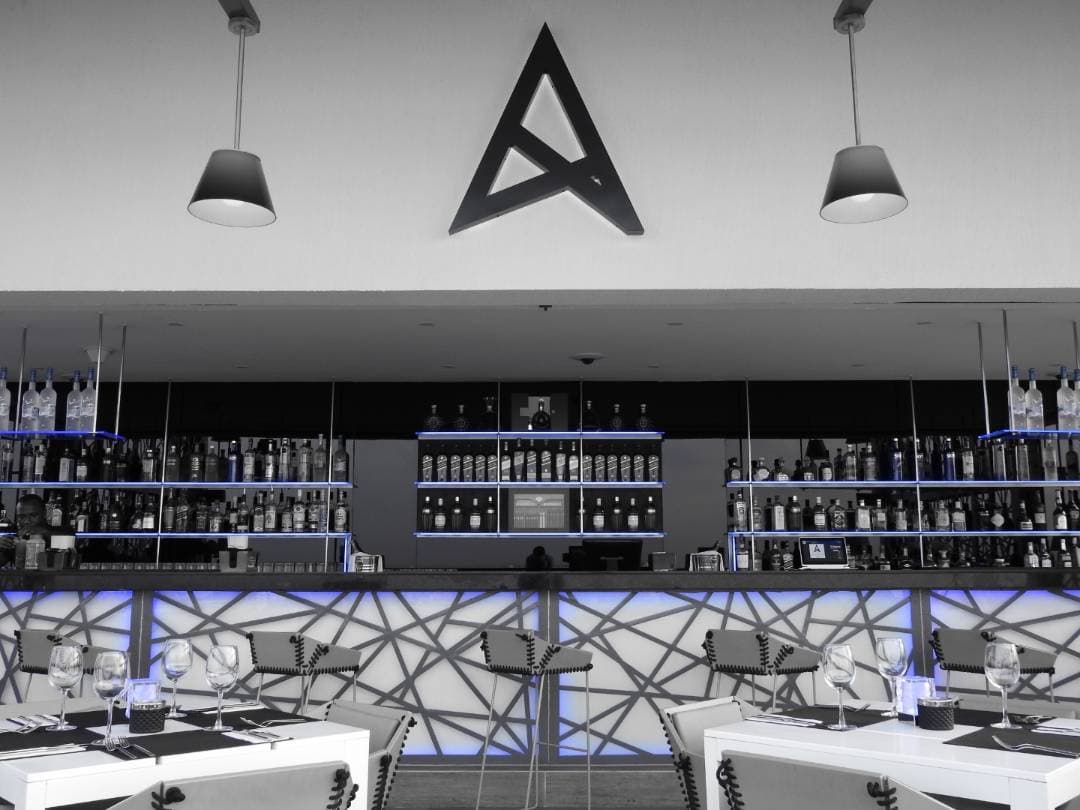 Sky Bar 25 Restaurant and Bar